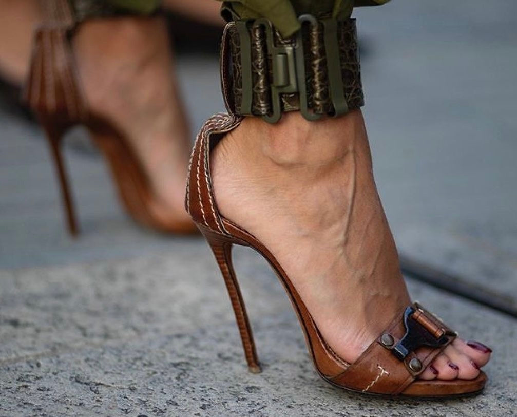 Dsquared2 Crocodile Embossed Leather Gladiator Sandals